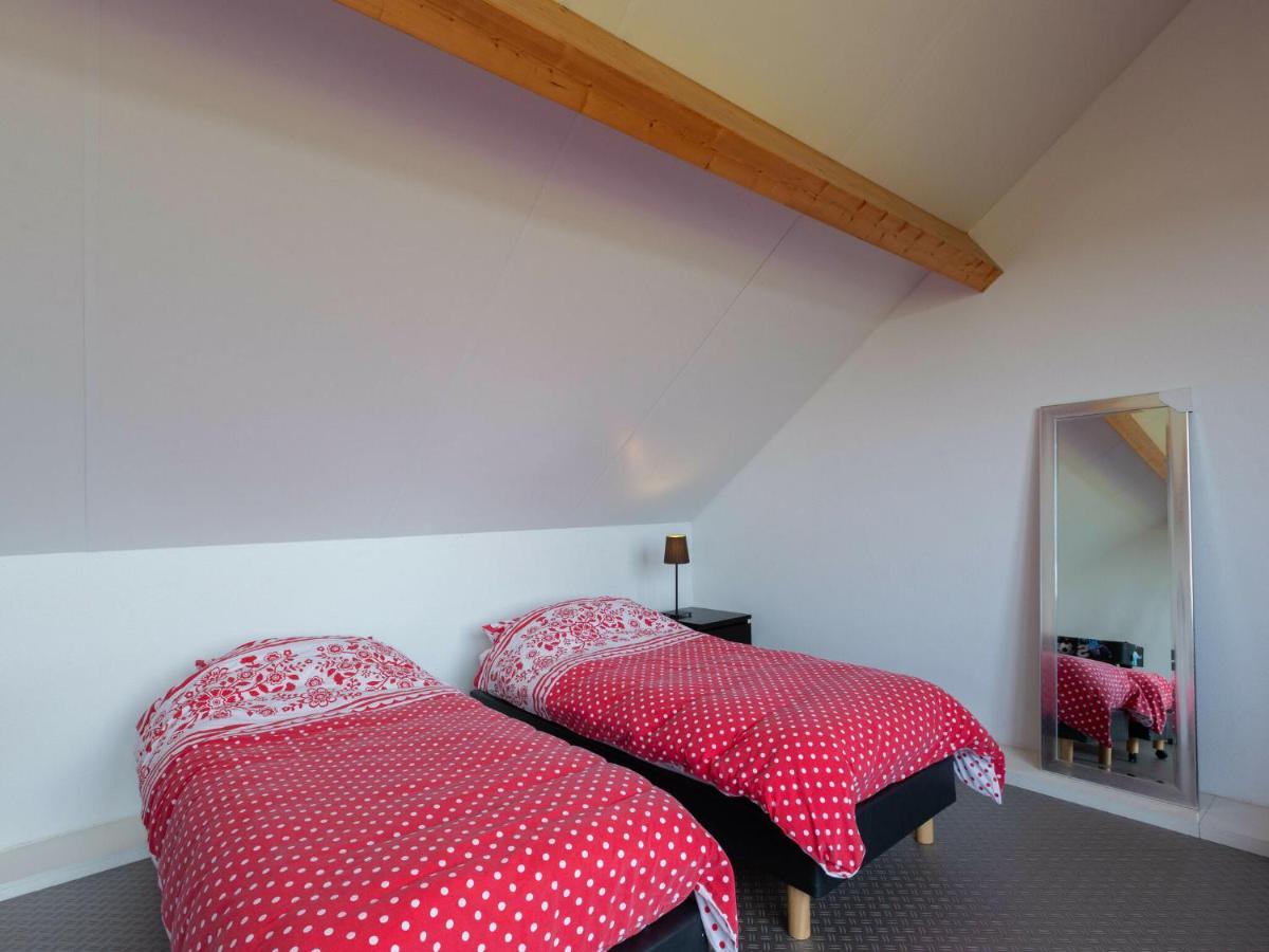Luxury Holiday Home With Private Terrace Langweer Exterior foto